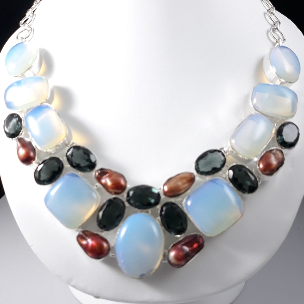 Opaline and Biwa Pearl Necklace